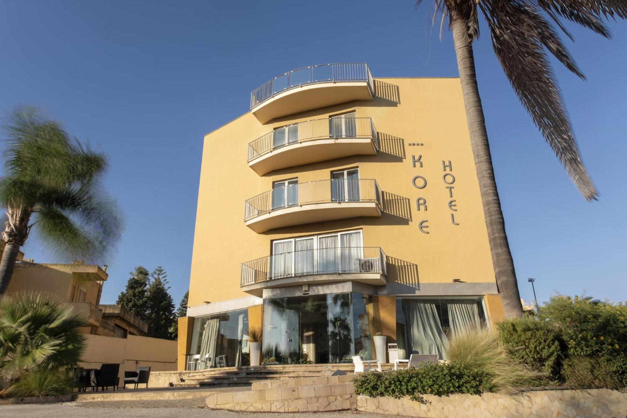 Kore 4* Villaggio Mosè